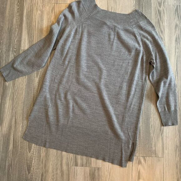 New York & Co grey tunic sweater size L - Picture 4 of 5
